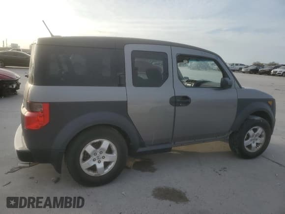 ✅ 2005 Honda Element EX • VIN: 5J6YH18625L010068 • Лот: 46876945. Опубликован ранее на Copart с пробегом Не указан. Бесплатный доступ к архиву аукционных продаж из США и подробный отчёт об истории автомобиля на DreamBid. Изображение 3.