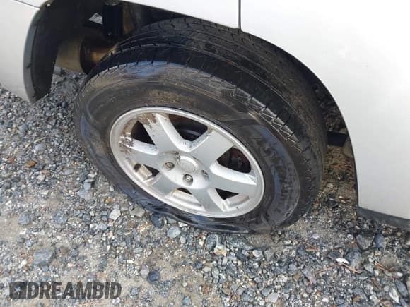 ✅ 2008 Jeep Grand Cherokee • VIN: 1J8HS48N78C197174 • Лот: 43484016. Опубликован ранее на IAAI с пробегом 185 691 миль. Бесплатный доступ к архиву аукционных продаж из США и подробный отчёт об истории автомобиля на DreamBid. Изображение 11.