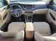 2016 Hyundai Tucson Sport z VIN KM8J33A2XGU241561, wystawiony jako Copart lot #85083245 z przebiegiem 95 773 mil mil oraz Czysty tytuł • Clean title. Historia ofert i sprzedaży dostępna na DreamBid. Obrazek 8.