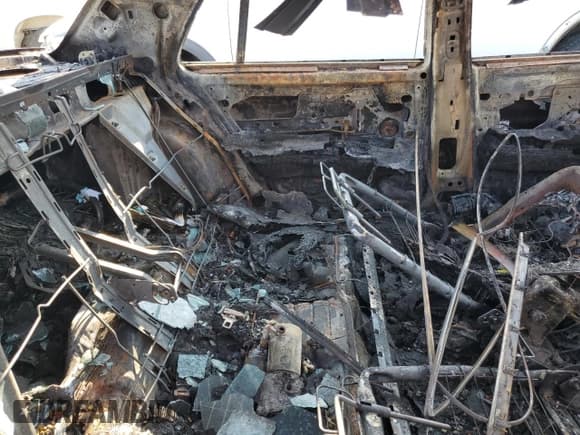 ✅ 1998 Buick LeSabre Limited • VIN: 1G4HR52K9WH477990 • Лот: 75661974. Опубликован ранее на Copart с пробегом Не указан. Бесплатный доступ к архиву аукционных продаж из США и подробный отчёт об истории автомобиля на DreamBid. Изображение 10.