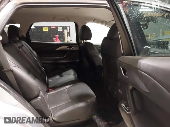 ✅ 2016 Mazda CX-9 Touring • VIN: JM3TCBCY1G0106623 • Lot: 42232012. Wystawiony na IAAI z przebiegiem 190 206 mil. Bezpłatny archiwum sprzedaży aukcyjnych z USA i szczegółowy raport historii pojazdu na DreamBid. Zdjęcie 8.