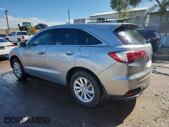✅ 2018 Acura RDX Technology • VIN: 5J8TB3H54JL001825 • Lot: 71690905. Wystawiony na Copart z przebiegiem 88 180 mil. Bezpłatny archiwum sprzedaży aukcyjnych z USA i szczegółowy raport historii pojazdu na DreamBid. Zdjęcie 2.