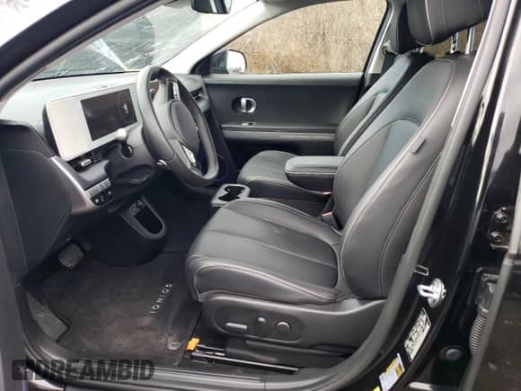 2022 Hyundai Ioniq 5 SEL z VIN KM8KN4AE6NU061487, wystawiony jako Copart lot #81507633 z przebiegiem 9 737 mil mil oraz . Historia ofert i sprzedaży dostępna na DreamBid. Obrazek 7.