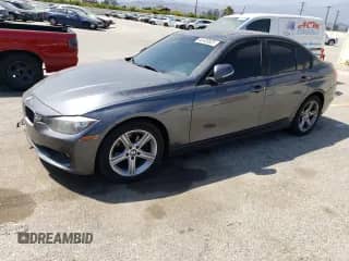 2014 BMW 3 Series 328i z VIN WBA3C1C58EK115469, wystawiony jako Copart lot #62423825 z przebiegiem 123 785 mil mil oraz Szkoda całkowita • Salvage title. Historia ofert i sprzedaży dostępna na DreamBid. Obrazek 1.