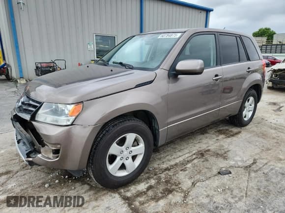✅ 2013 Suzuki Grand Vitara Premium • VIN: JS3TE0D60D4100144 • Lot: 60784875. Listed on Copart with 91,842 mi. Free auction sales archive from the USA and detailed vehicle history report at DreamBid. Image 1.