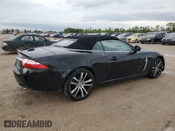 ✅ 2007 Jaguar XK XKR • VIN: SAJWA44C879B19251 • Лот: 50807595. Опубликован ранее на Copart с пробегом 100 715 миль. Бесплатный доступ к архиву аукционных продаж из США и подробный отчёт об истории автомобиля на DreamBid. Изображение 3.