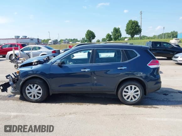 ✅ 2015 Nissan Rogue SV • VIN: KNMAT2MT9FP543407 • Lot: 42640558. Listed on IAAI with 103,986 mi. Free auction sales archive from the USA and detailed vehicle history report at DreamBid. Image 14.