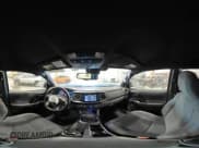 ✅ 2018 Toyota Tacoma TRD Off Road • VIN: 5TFCZ5AN2JX136231 • Лот: 91957995. Опубликован ранее на Copart с пробегом 106 705 миль. Бесплатный доступ к архиву аукционных продаж из США и подробный отчёт об истории автомобиля на DreamBid. Изображение 15.