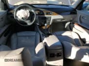 ✅ 2006 BMW 3 Series 330i • VIN: WBAVB33506PS11771 • Lot: 82655785. Listed on Copart with 141,572 mi. Free auction sales archive from the USA and detailed vehicle history report at DreamBid. Image 8.