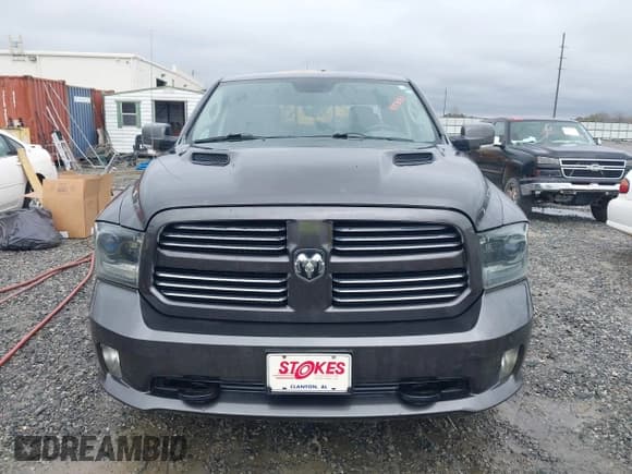 ✅ 2015 Ram 1500 Sport • VIN: 1C6RR7UT3FS602597 • Lot: 41858182. Wystawiony na IAAI z przebiegiem 171 840 mil. Bezpłatny archiwum sprzedaży aukcyjnych z USA i szczegółowy raport historii pojazdu na DreamBid. Zdjęcie 6.