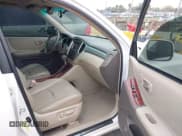 ✅ 2006 Toyota Highlander Limited • VIN: JTEEW21A860031914 • Lot: 43864051. Wystawiony na IAAI z przebiegiem 289 591 mil. Bezpłatny archiwum sprzedaży aukcyjnych z USA i szczegółowy raport historii pojazdu na DreamBid. Zdjęcie 5.