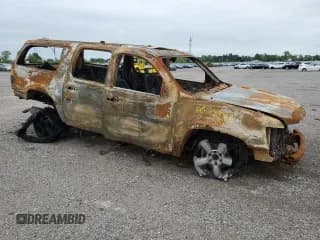 ✅ 2008 Chevrolet Suburban LTZ • VIN: 3GNFK16398G112287 • Lot: 68000144. Wystawiony na Copart z przebiegiem Nie podano. Bezpłatny archiwum sprzedaży aukcyjnych z USA i szczegółowy raport historii pojazdu na DreamBid. Zdjęcie 4.