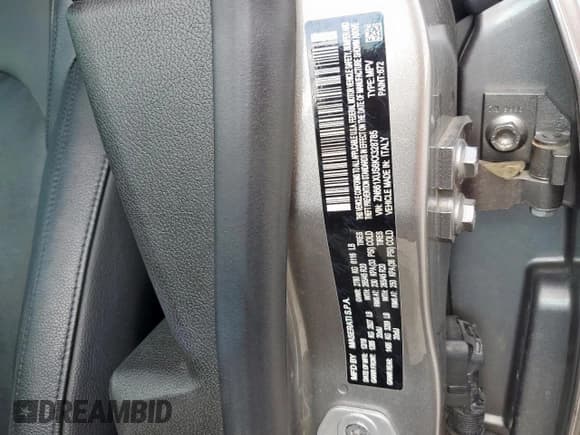 ✅ 2019 Maserati Levante GranSport • VIN: ZN661XUS6KX328785 • Лот: 80647165. Опубликован ранее на Copart с пробегом 77 627 миль. Бесплатный доступ к архиву аукционных продаж из США и подробный отчёт об истории автомобиля на DreamBid. Изображение 14.