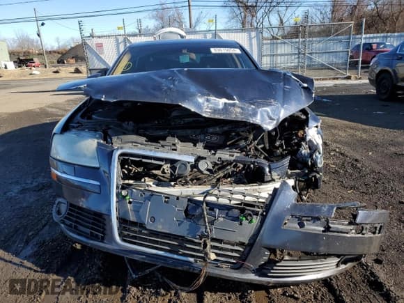 ✅ 2006 Audi A8 4.2L • VIN: WAUML44E36N018037 • Lot: 83015054. Listed on Copart with Not provided. Free auction sales archive from the USA and detailed vehicle history report at DreamBid. Image 5.