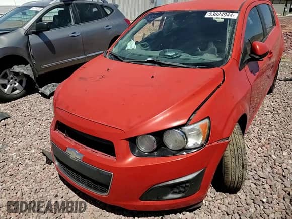 2013 Chevrolet Sonic LS z VIN 1G1JA6SHXD4100489, wystawiony jako Copart lot #53824944 z przebiegiem Nie podano mil oraz Szkoda całkowita • Salvage title. Historia ofert i sprzedaży dostępna na DreamBid. Obrazek 11.