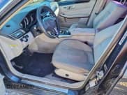 ✅ 2014 Mercedes-Benz E 350 Sport • VIN: WDDHF5KB1EA922622 • Лот: 93949245. Опубликован ранее на Copart с пробегом 181 560 миль. Бесплатный доступ к архиву аукционных продаж из США и подробный отчёт об истории автомобиля на DreamBid. Изображение 7.