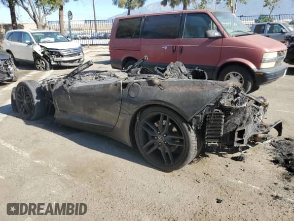 2014 Chevrolet Corvette Z51 1LT с VIN 1G1YG2D73E5118886, выставлен на аукционе Copart как лот 64263925 с пробегом Не указан миль и На запчасти • Non repairable. История ставок и продаж доступна на DreamBid. Изображение 2.