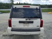 ✅ 2008 Jeep Commander Sport • VIN: 1J8HG48N58C124970 • Лот: 66025345. Опубликован ранее на Copart с пробегом 208 943 миль. Бесплатный доступ к архиву аукционных продаж из США и подробный отчёт об истории автомобиля на DreamBid. Изображение 6.