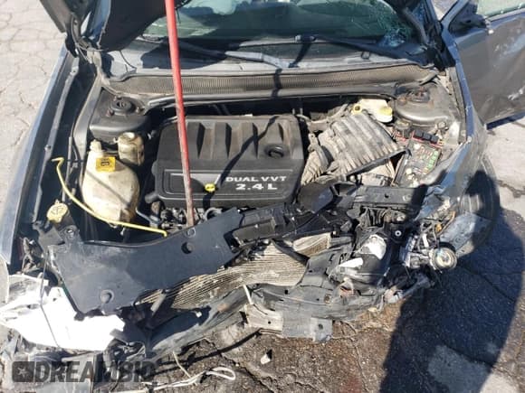 ✅ 2013 Dodge Avenger SE • VIN: 1C3CDZAB3DN564485 • Lot: 68545904. Wystawiony na Copart z przebiegiem 190 234 mil. Bezpłatny archiwum sprzedaży aukcyjnych z USA i szczegółowy raport historii pojazdu na DreamBid. Zdjęcie 11.