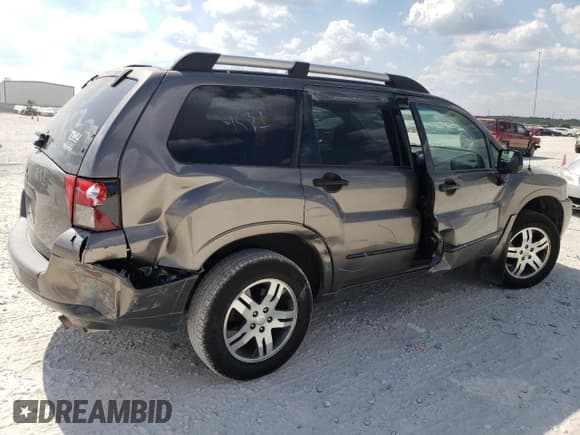 ✅ 2006 Mitsubishi Endeavor LS • VIN: 4A4MM21SX6E057845 • Lot: 73540884. Wystawiony na Copart z przebiegiem 155 531 mil. Bezpłatny archiwum sprzedaży aukcyjnych z USA i szczegółowy raport historii pojazdu na DreamBid. Zdjęcie 3.