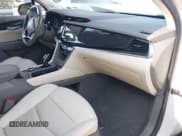 ✅ 2022 Cadillac XT6 Premium Luxury • VIN: 1GYKPDRS3NZ124924 • Lot: 42215418. Wystawiony na IAAI z przebiegiem 32 368 mil. Bezpłatny archiwum sprzedaży aukcyjnych z USA i szczegółowy raport historii pojazdu na DreamBid. Zdjęcie 5.