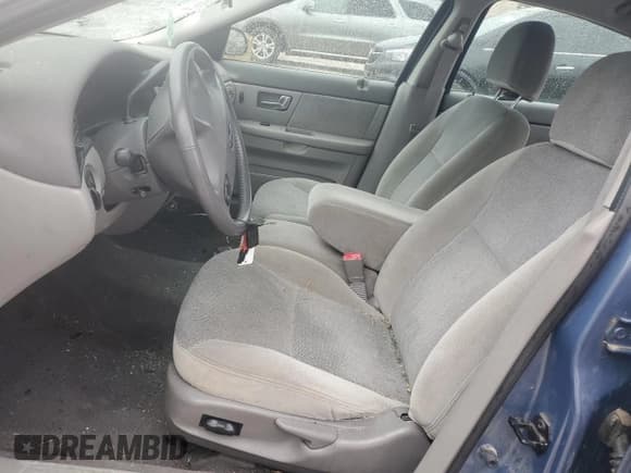 ✅ 2000 Ford Taurus SEL • VIN: 1FAFP56S4YG280574 • Lot: 80033675. Listed on Copart with 70,235 mi. Free auction sales archive from the USA and detailed vehicle history report at DreamBid. Image 7.