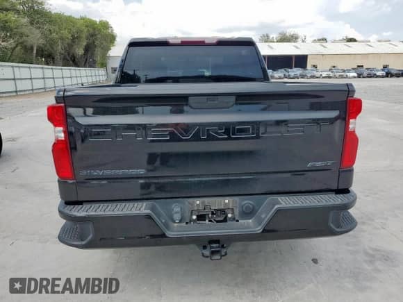 2021 Chevrolet Silverado 1500 RST with VIN 1GCPWDED8MZ342622, listed as a Copart auction lot 70137695 with 81,510 mi miles and Clean title. Bid and sale history available at DreamBid. Image 6.
