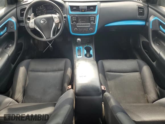 ✅ 2017 Nissan Altima SR • VIN: 1N4AL3APXHC267798 • Lot: 57521915. Listed on Copart with 114,631 mi. Free auction sales archive from the USA and detailed vehicle history report at DreamBid. Image 8.