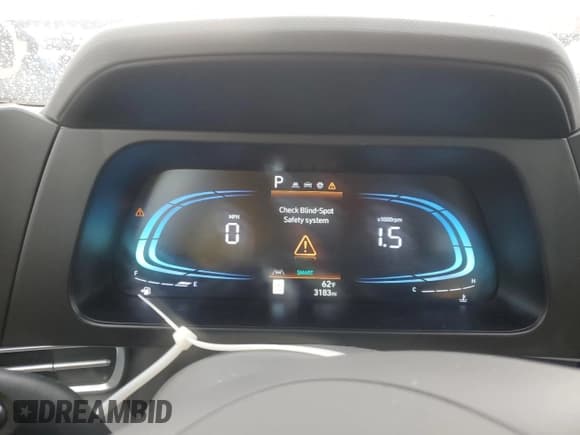 ✅ 2025 Hyundai Elantra SEL Sport • VIN: KMHLM4DG8SU985588 • Lot: 85589095. Wystawiony na Copart z przebiegiem 3 183 mil. Bezpłatny archiwum sprzedaży aukcyjnych z USA i szczegółowy raport historii pojazdu na DreamBid. Zdjęcie 9.