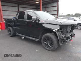 ✅ 2022 Chevrolet Silverado 1500 LT Trail Boss • VIN: 3GCPYFEDXNG156166 • Lot: 43651816. Wystawiony na IAAI z przebiegiem 46 721 mil. Bezpłatny archiwum sprzedaży aukcyjnych z USA i szczegółowy raport historii pojazdu na DreamBid. Zdjęcie 1.