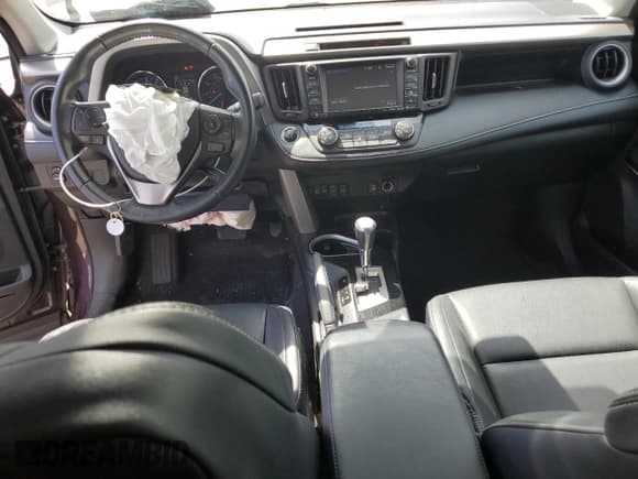 ✅ 2016 Toyota RAV4 Limited • VIN: 2T3DFREV7GW414360 • Lot: 53208665. Listed on Copart with 89,649 mi. Free auction sales archive from the USA and detailed vehicle history report at DreamBid. Image 8.