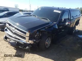 ✅ 2007 Chevrolet Silverado 2500HD Work Truck • VIN: 1GCHK24K97E511353 • Lot: 44024085. Wystawiony na Copart z przebiegiem Nie podano. Bezpłatny archiwum sprzedaży aukcyjnych z USA i szczegółowy raport historii pojazdu na DreamBid. Zdjęcie 1.