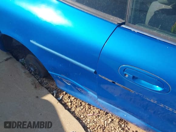 ✅ 2001 Ford Escort ZX2 • VIN: 3FAFP11391R163595 • Лот: 42475183. Опубликован ранее на IAAI с пробегом 150 955 миль. Бесплатный доступ к архиву аукционных продаж из США и подробный отчёт об истории автомобиля на DreamBid. Изображение 6.