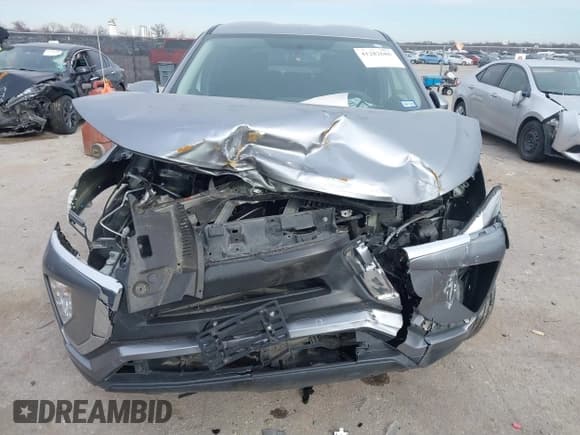 ✅ 2020 Mitsubishi Eclipse Cross ES • VIN: JA4AT3AA9LZ019256 • Лот: 41282686. Опубликован ранее на IAAI с пробегом 77 725 миль. Бесплатный доступ к архиву аукционных продаж из США и подробный отчёт об истории автомобиля на DreamBid. Изображение 6.