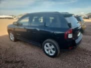 ✅ 2016 Jeep Compass Sport SE • VIN: 1C4NJCBA9GD666352 • Lot: 92598185. Wystawiony na Copart z przebiegiem 139 740 mil. Bezpłatny archiwum sprzedaży aukcyjnych z USA i szczegółowy raport historii pojazdu na DreamBid. Zdjęcie 2.