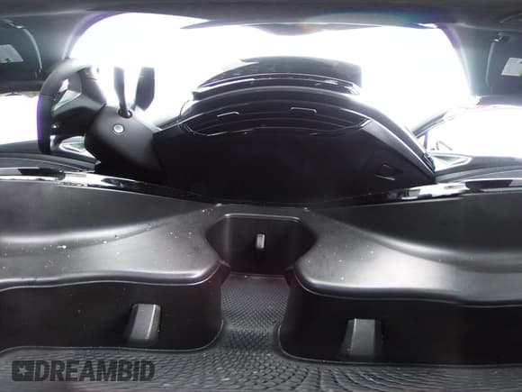 ✅ 2023 Volkswagen ID.4 Pro S • VIN: 1V2WNPE85PC027351 • Лот: 43728529. Опубликован ранее на IAAI с пробегом 16 150 миль. Бесплатный доступ к архиву аукционных продаж из США и подробный отчёт об истории автомобиля на DreamBid. Изображение 21.