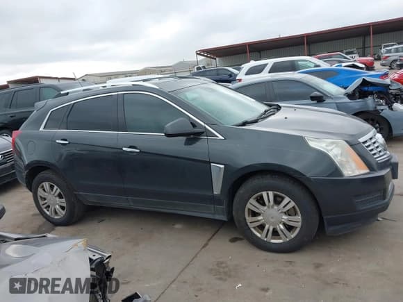 ✅ 2016 Cadillac SRX Luxury Collection • VIN: 3GYFNBE30GS534025 • Lot: 43925741. Wystawiony na IAAI z przebiegiem 119 336 mil. Bezpłatny archiwum sprzedaży aukcyjnych z USA i szczegółowy raport historii pojazdu na DreamBid. Zdjęcie 13.