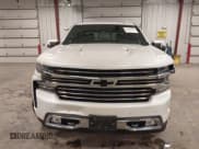 ✅ 2019 Chevrolet Silverado 1500 High Country • VIN: 1GCUYHEL9KZ230369 • Lot: 43389908. Wystawiony na IAAI z przebiegiem 74 127 mil. Bezpłatny archiwum sprzedaży aukcyjnych z USA i szczegółowy raport historii pojazdu na DreamBid. Zdjęcie 13.