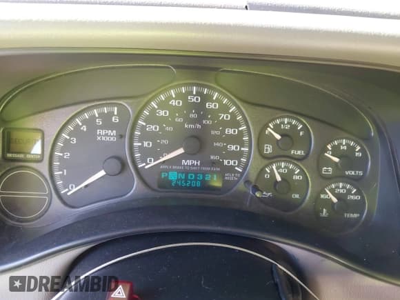 ✅ 2002 Chevrolet Tahoe LS • VIN: 1GNEC13Z42R243992 • Lot: 43706507. Listed on IAAI with 245,208 mi. Free auction sales archive from the USA and detailed vehicle history report at DreamBid. Image 7.