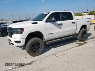 2020 Ram 1500 Lone Star z VIN 1C6SRFFT5LN127523, wystawiony jako Copart lot #80633545 z przebiegiem 146 573 mil mil oraz Szkoda całkowita • Salvage title. Historia ofert i sprzedaży dostępna na DreamBid. Obrazek 1.