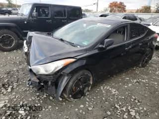2013 Hyundai Elantra GLS z VIN KMHDH4AE7DU755152, wystawiony jako Copart lot #87282285 z przebiegiem Nie podano mil oraz Szkoda całkowita • Salvage title. Historia ofert i sprzedaży dostępna na DreamBid. Obrazek 1.
