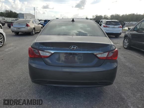 ✅ 2011 Hyundai Sonata GLS • VIN: 5NPEB4AC5BH208459 • Lot: 76193204. Listed on Copart with 249,093 mi. Free auction sales archive from the USA and detailed vehicle history report at DreamBid. Image 6.
