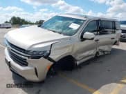 ✅ 2024 Chevrolet Suburban LT • VIN: 1GNSCCKD6RR313961 • Лот: 43399768. Опубликован ранее на IAAI с пробегом 28 530 миль. Бесплатный доступ к архиву аукционных продаж из США и подробный отчёт об истории автомобиля на DreamBid. Изображение 2.