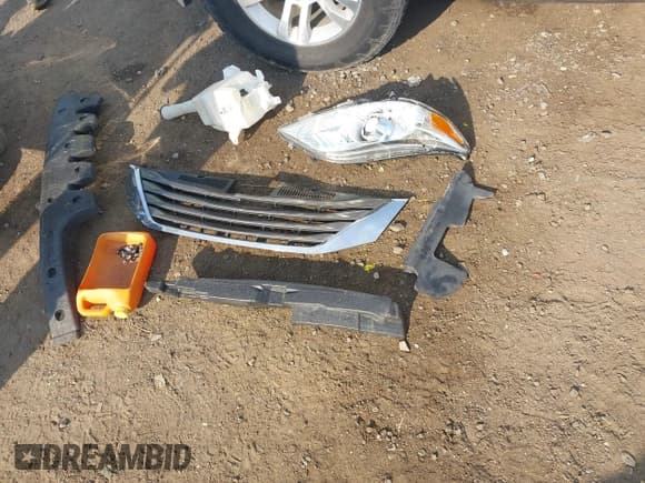 ✅ 2013 Toyota Sienna XLE AAS • VIN: 5TDYK3DC0DS306430 • Лот: 43016368. Опубликован ранее на IAAI с пробегом 194 382 миль. Бесплатный доступ к архиву аукционных продаж из США и подробный отчёт об истории автомобиля на DreamBid. Изображение 12.