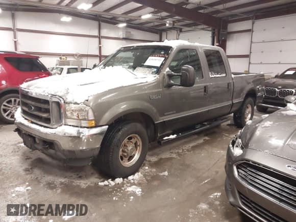 ✅ 2002 Ford F-250 XL • VIN: 1FTNW20F22EB67423 • Лот: 43838729. Опубликован ранее на IAAI с пробегом 194 432 миль. Бесплатный доступ к архиву аукционных продаж из США и подробный отчёт об истории автомобиля на DreamBid. Изображение 2.