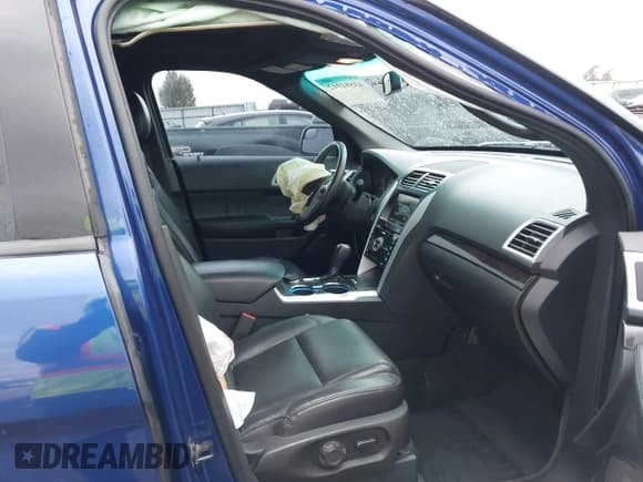 ✅ 2015 Ford Explorer Limited • VIN: 1FM5K8F84FGA41335 • Лот: 43551942. Опубликован ранее на IAAI с пробегом 185 750 миль. Бесплатный доступ к архиву аукционных продаж из США и подробный отчёт об истории автомобиля на DreamBid. Изображение 5.