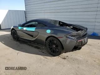 ✅ 2017 McLaren 570S • VIN: SBM13DAA0HW002700 • Лот: 72814524. Опубликован ранее на Copart с пробегом Не указан. Бесплатный доступ к архиву аукционных продаж из США и подробный отчёт об истории автомобиля на DreamBid. Изображение 2.
