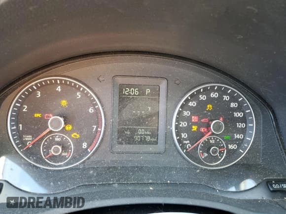 ✅ 2010 Volkswagen Jetta Limited Edition • VIN: 3VWAZ7AJ1AM119889 • Lot: 60680275. Listed on Copart with 90,778 mi. Free auction sales archive from the USA and detailed vehicle history report at DreamBid. Image 9.