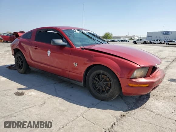 ✅ 2009 Ford Mustang • VIN: 1ZVHT80N395146250 • Lot: 52203645. Listed on Copart with 235,741 mi. Free auction sales archive from the USA and detailed vehicle history report at DreamBid. Image 4.