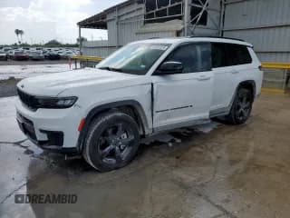 ✅ 2022 Jeep Grand Cherokee Altitude • VIN: 1C4RJKAG4N8562813 • Lot: 70402275. Listed on Copart with 62,775 mi. Free auction sales archive from the USA and detailed vehicle history report at DreamBid. Image 1.